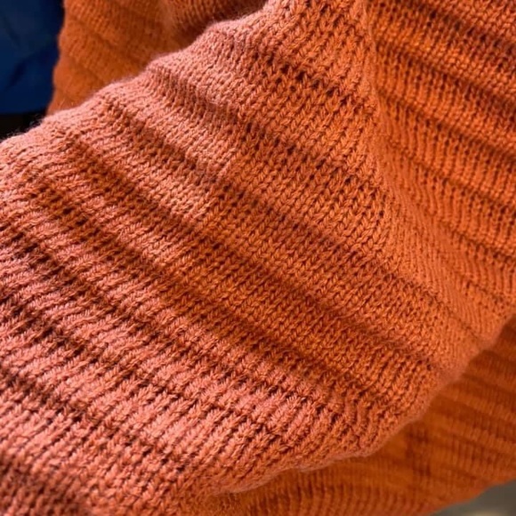Textured Fall Sweater - Picture 4 of 4